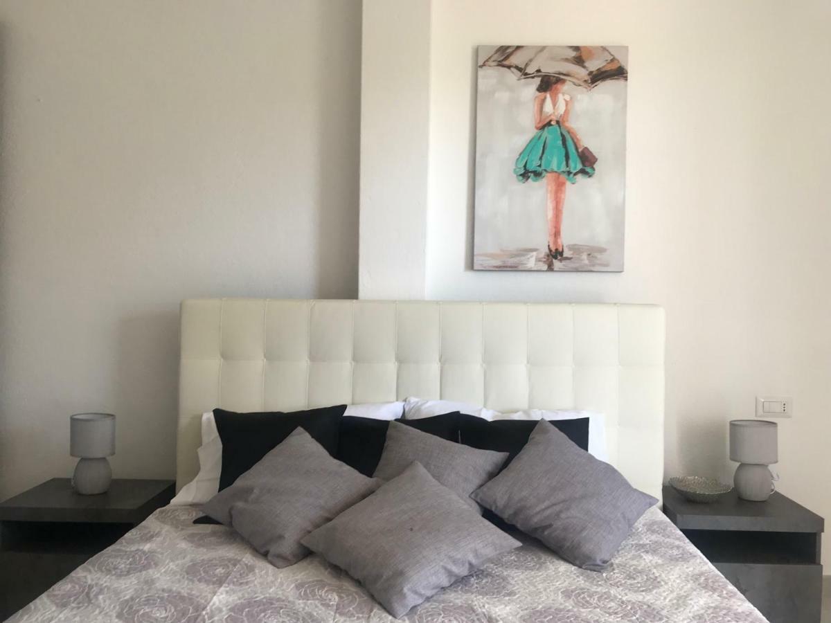 Cala Caterina Rooms Виласимиус Екстериор снимка
