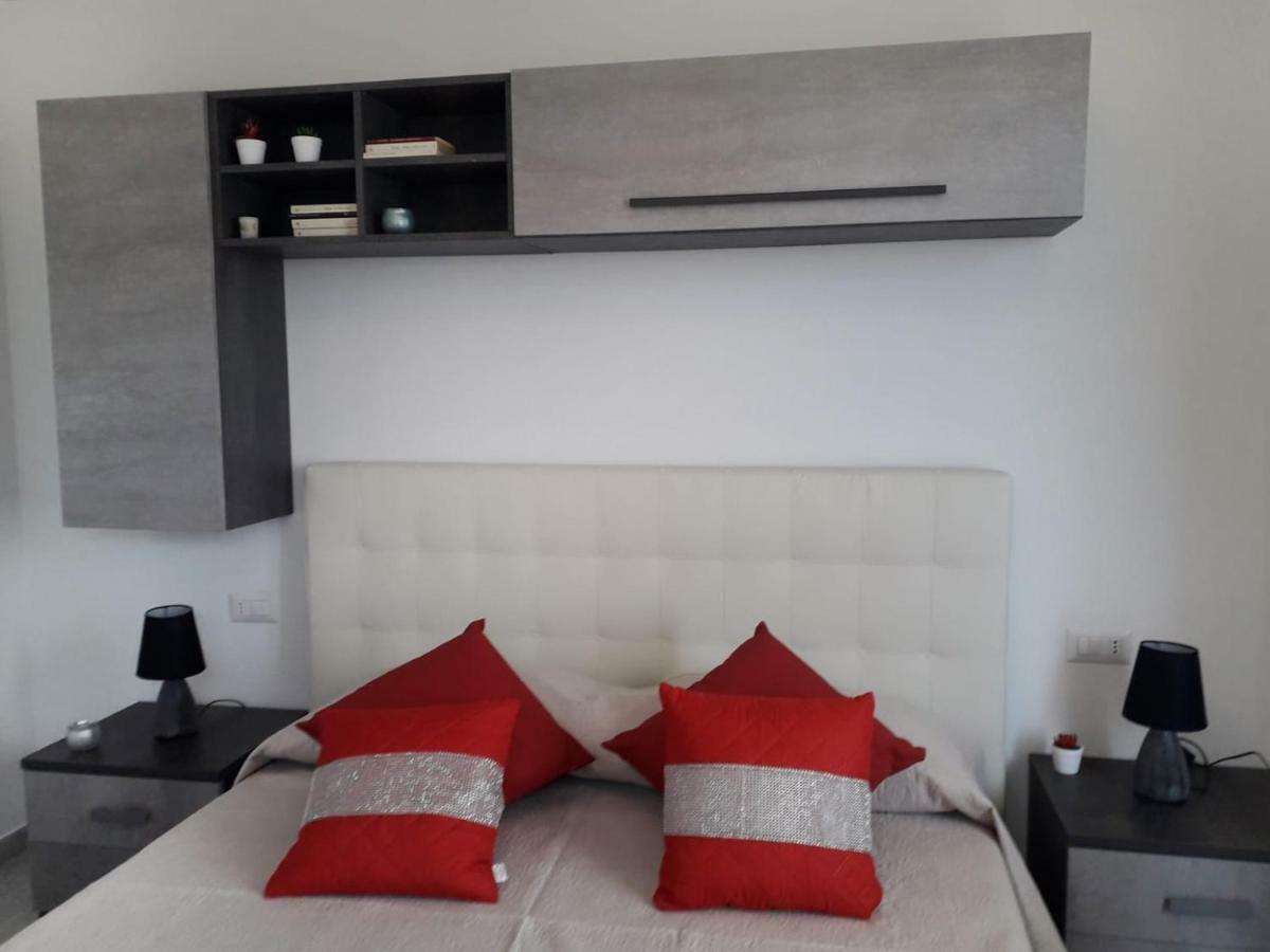 Cala Caterina Rooms Виласимиус Екстериор снимка