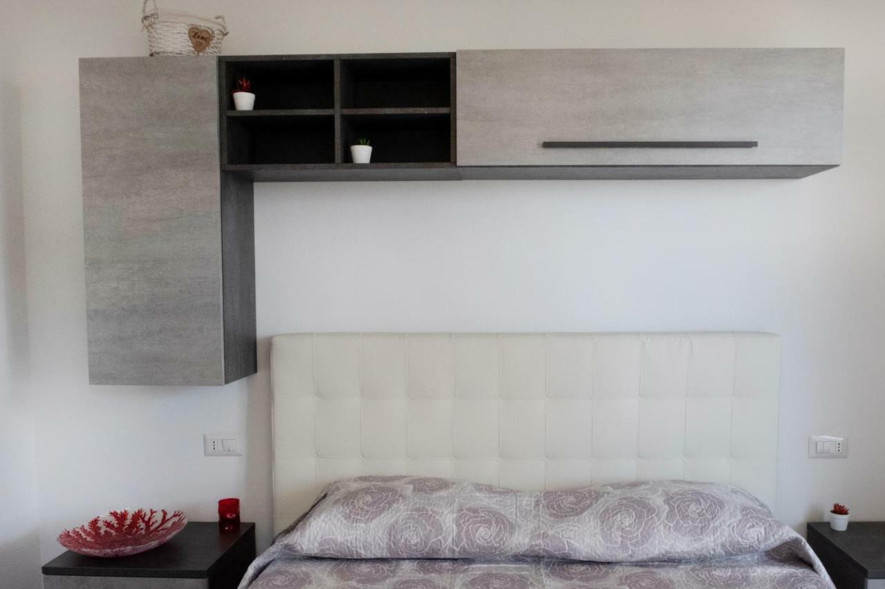 Cala Caterina Rooms Виласимиус Екстериор снимка